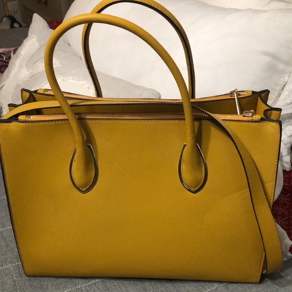 H&M gold handbag - Picture 2 of 5